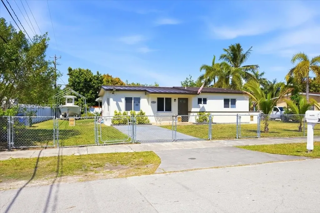 14375 SW 285th Street Homestead FL 33033