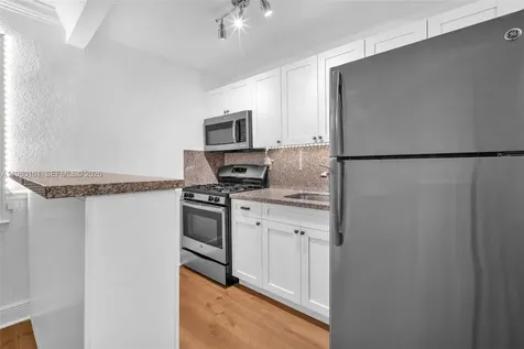 3245 Virginia Street Miami FL 33133