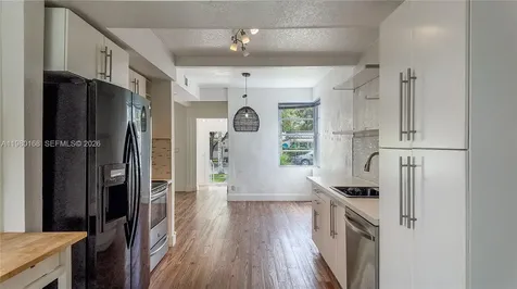 1719 SW 15th Street Miami FL 33145