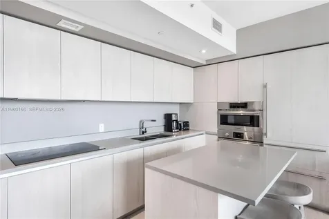 4010 S Ocean Drive Hollywood FL 33019