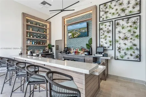 4010 S Ocean Drive Hollywood FL 33019
