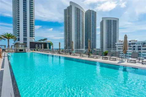 4010 S Ocean Drive Hollywood FL 33019
