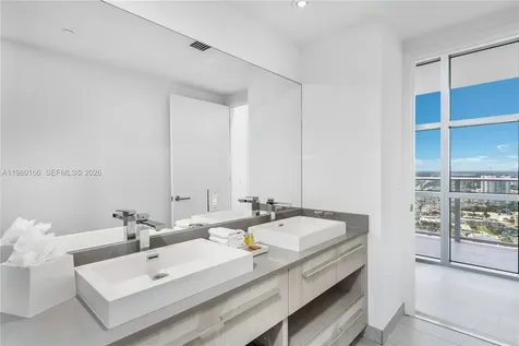 4010 S Ocean Drive Hollywood FL 33019