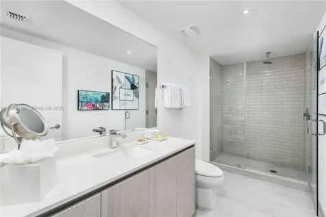 4010 S Ocean Drive Hollywood FL 33019