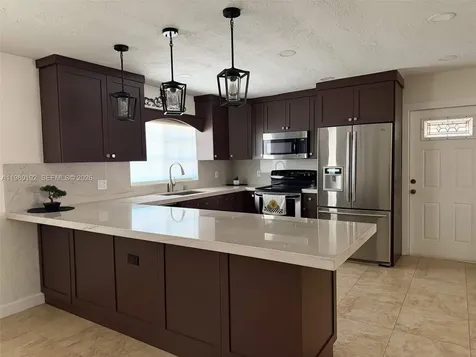 4161 SW 97th Place Miami FL 33165