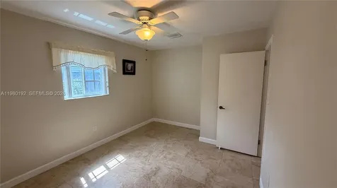 4161 SW 97th Place Miami FL 33165