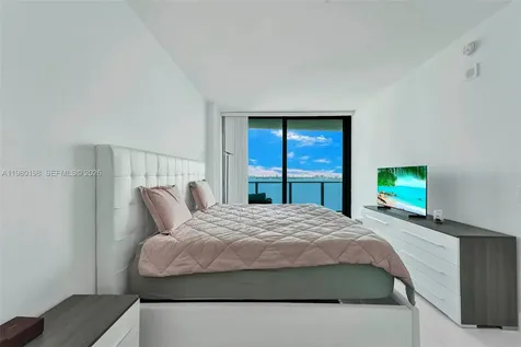 460 NE 28th Street Miami FL 33137