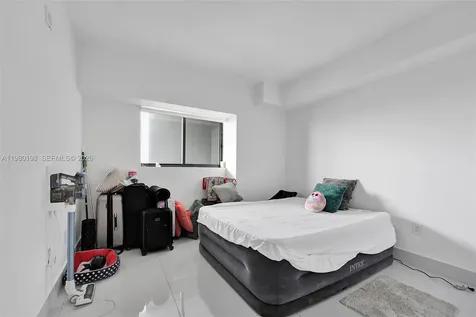 460 NE 28th Street Miami FL 33137
