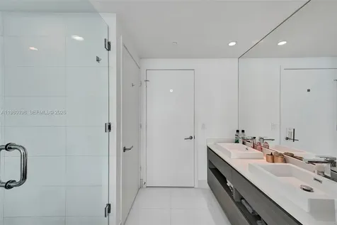 460 NE 28th Street Miami FL 33137
