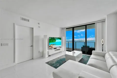 460 NE 28th Street Miami FL 33137