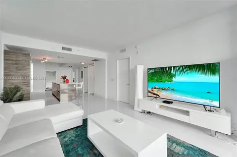460 NE 28th Street Miami FL 33137