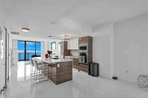 460 NE 28th Street Miami FL 33137