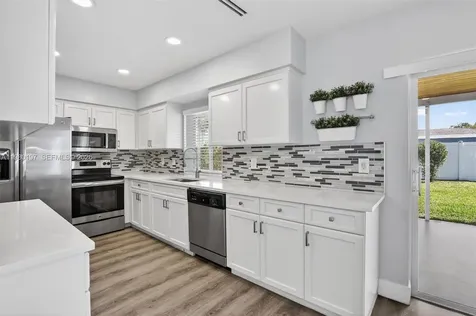 8008 NW 101st Avenue Tamarac FL 33321