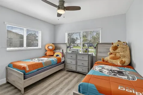 8008 NW 101st Avenue Tamarac FL 33321