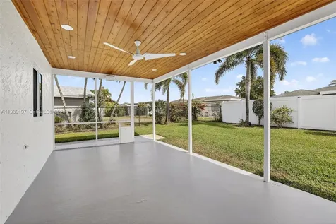 8008 NW 101st Avenue Tamarac FL 33321