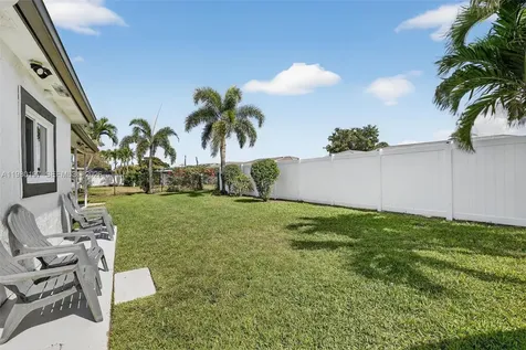 8008 NW 101st Avenue Tamarac FL 33321