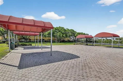 8008 NW 101st Avenue Tamarac FL 33321