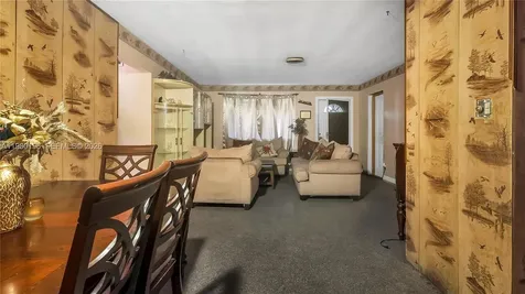 3570 NW 34th Way Lauderdale Lakes FL 33309