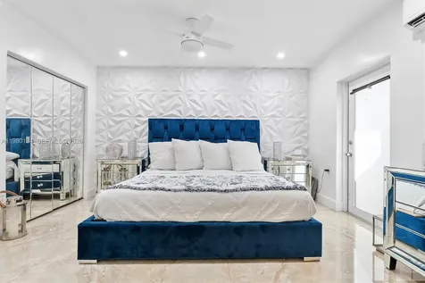 1520 SW 86th Court Miami FL 33144