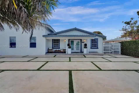 1520 SW 86th Court Miami FL 33144