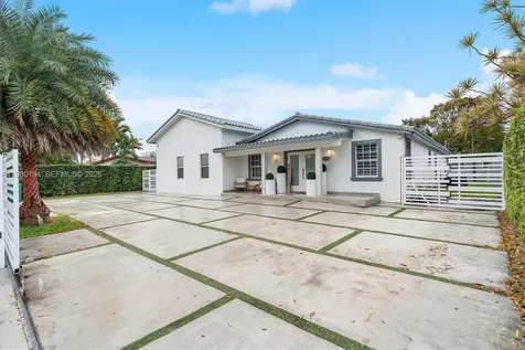1520 SW 86th Court Miami FL 33144