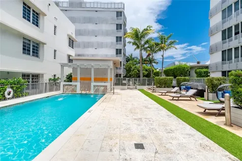 2100 Park Avenue Miami Beach FL 33139