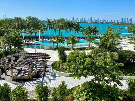1500 Bay Road Miami Beach FL 33139