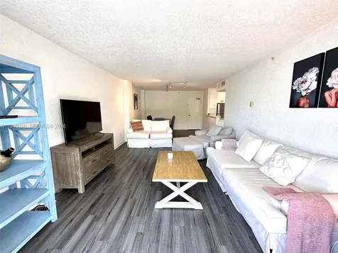 1500 Bay Road Miami Beach FL 33139