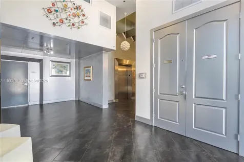 3250 Grand Avenue Miami FL 33133