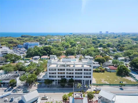 3250 Grand Avenue Miami FL 33133