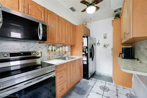 560 NW 97th Street Miami FL 33150