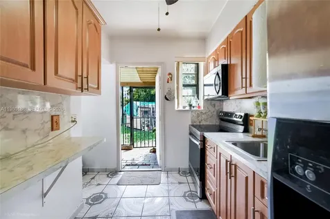 560 NW 97th Street Miami FL 33150