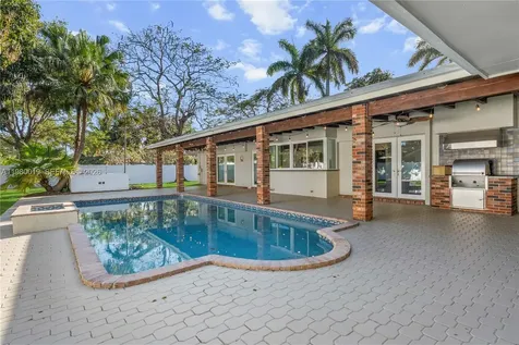16141 SW 83rd Avenue Palmetto Bay FL 33157