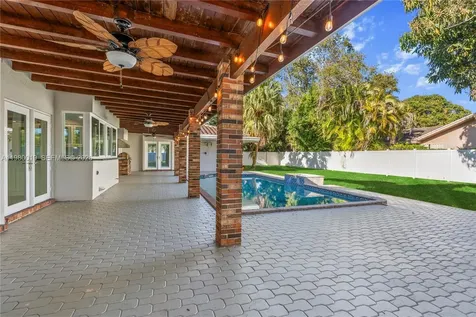 16141 SW 83rd Avenue Palmetto Bay FL 33157