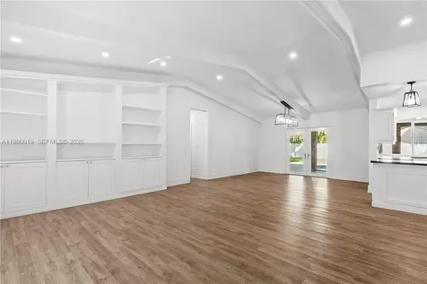 16141 SW 83rd Avenue Palmetto Bay FL 33157