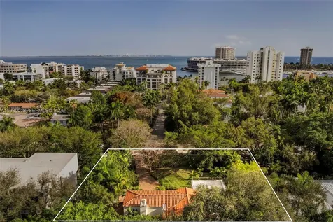 0-1645 S Bayshore Drive Coconut Grove FL 33133