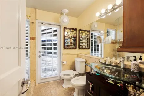 0-1645 S Bayshore Drive Coconut Grove FL 33133