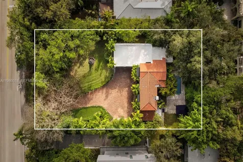 0-1645 S Bayshore Drive Coconut Grove FL 33133