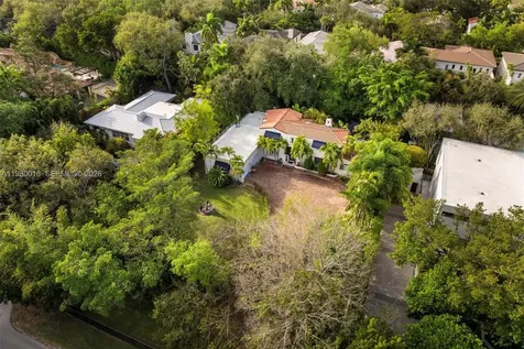 0-1645 S Bayshore Drive Coconut Grove FL 33133