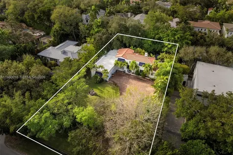 0-1645 S Bayshore Drive Coconut Grove FL 33133