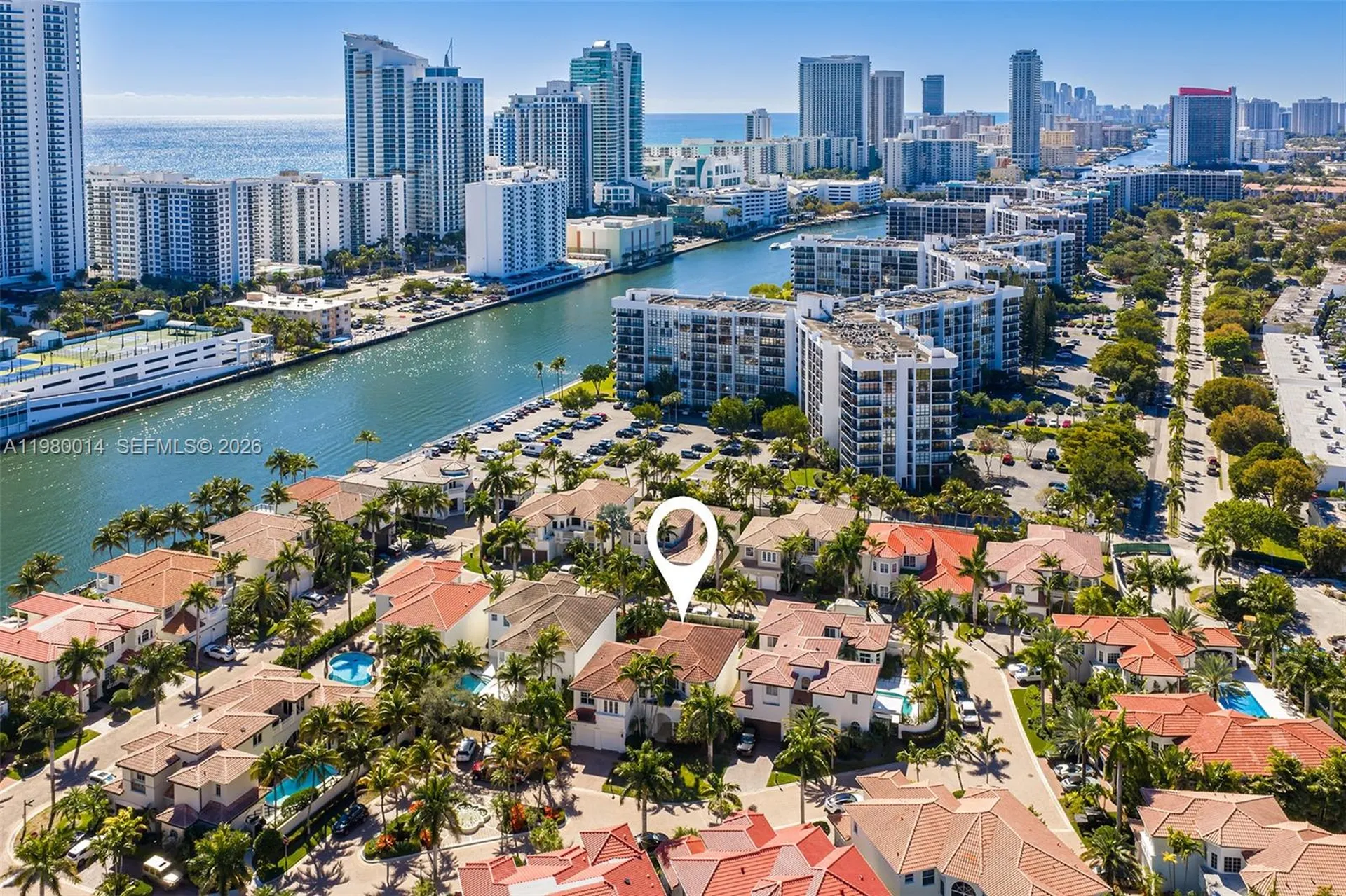 822 Meridian Lane Hollywood FL 33019