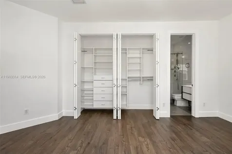 822 Meridian Lane Hollywood FL 33019