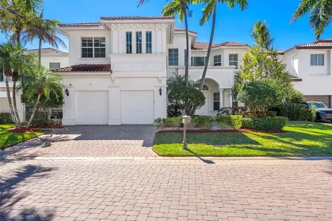 822 Meridian Lane Hollywood FL 33019