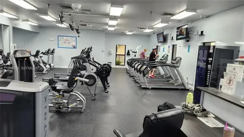 2403 Antigua Circle Coconut Creek FL 33066