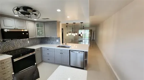 2403 Antigua Circle Coconut Creek FL 33066