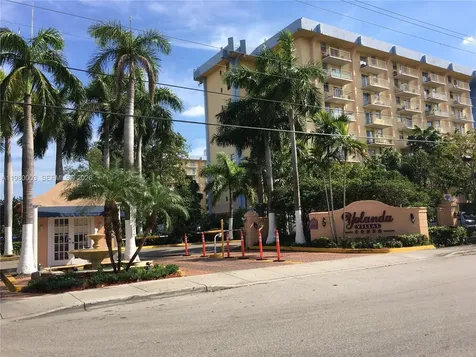 801 NW 47 Avenue Miami FL 33126