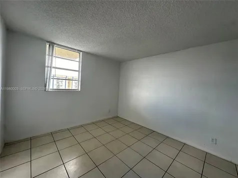 801 NW 47 Avenue Miami FL 33126