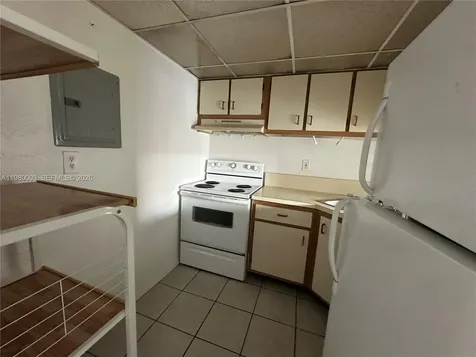 801 NW 47 Avenue Miami FL 33126