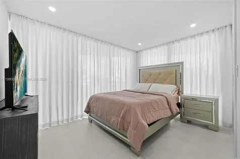 2843 S Bayshore Drive Miami FL 33133