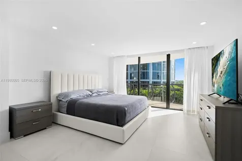 2843 S Bayshore Drive Miami FL 33133
